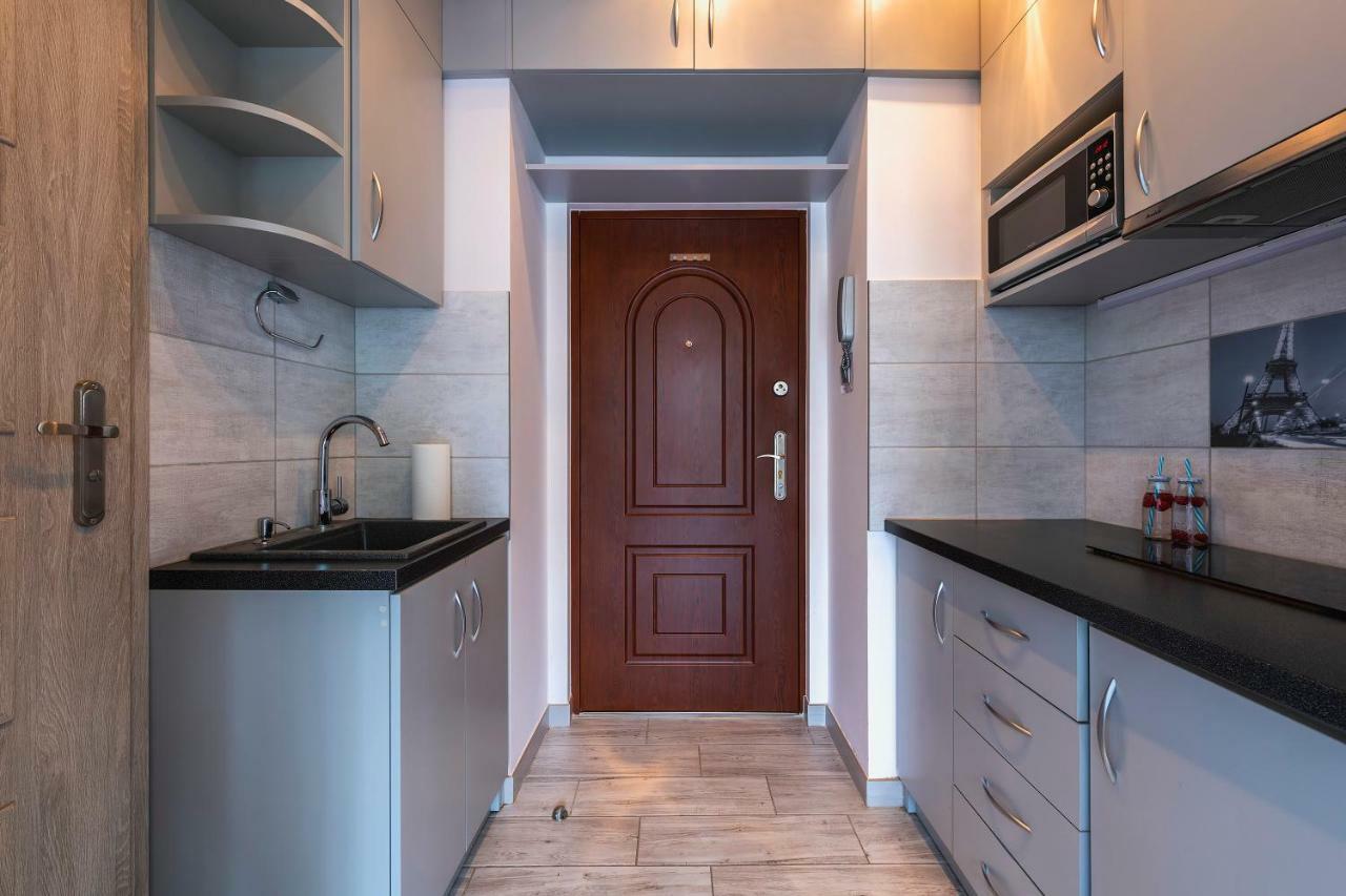 SleepWithUs Emilii Plater 12 Apartment Varşovia Exterior foto